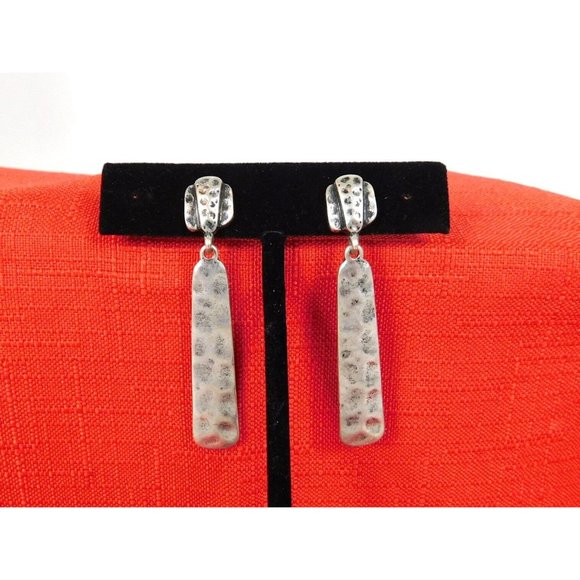 Drop Dangle Silver Tone Bar Style Hammered Pierced Earrings - Picture 6 of 8